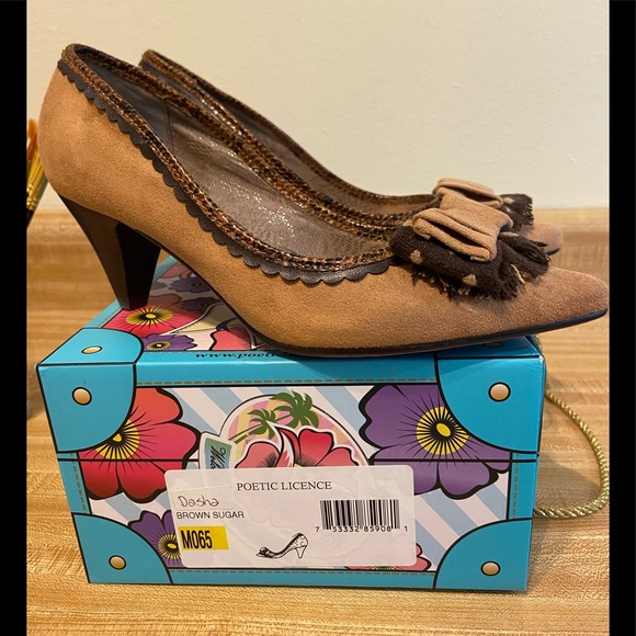 Worn Once! Adorable Poetic License Bow Front Pumps - Picture 10 of 16